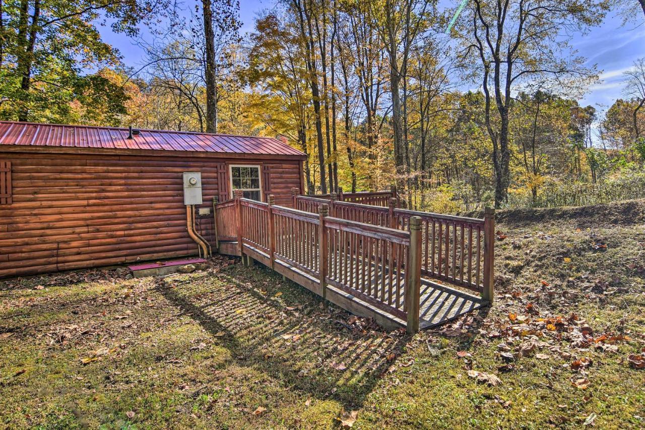 Rural Cabin Hideaway With Fire Pit And Mtn Views! Parsons Eksteriør billede